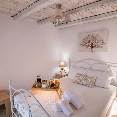 Avli Traditional With Private Jacuzzi *