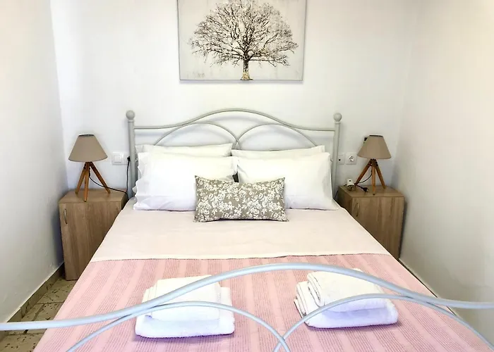 Avli Traditional With Private Jacuzzi Χερσόνησος