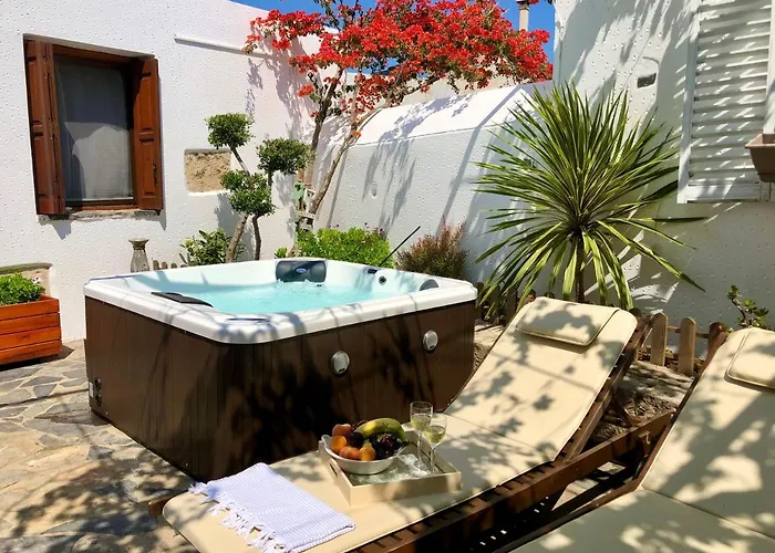 Feriehus Avli Traditional With Private Jacuzzi